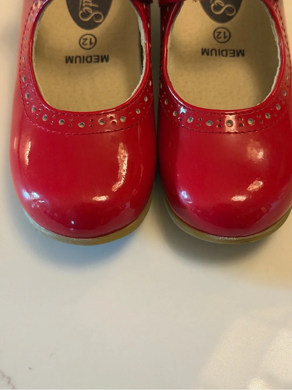 FootMates - Emma Red Patent Leather Shoes - Girls Size 12